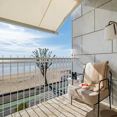 Le Palais D'été * La Baule-Escoublac