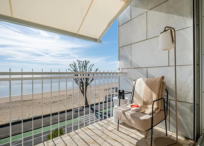 Le Palais D'ete * La Baule-Escoublac